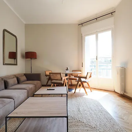 Elegant Moscova Apt Milano Esterno foto